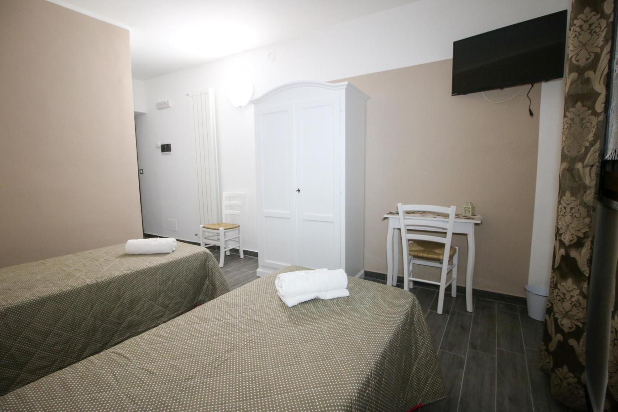 Là Drint Bed&Breakfast San Benigno Canavese Exterior foto
